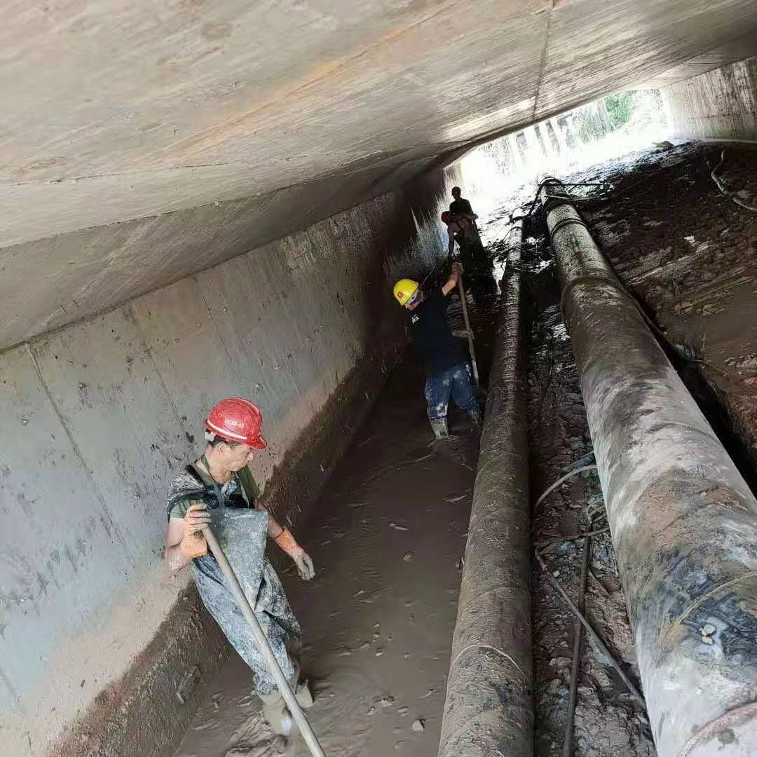 天安乡工业管道清淤